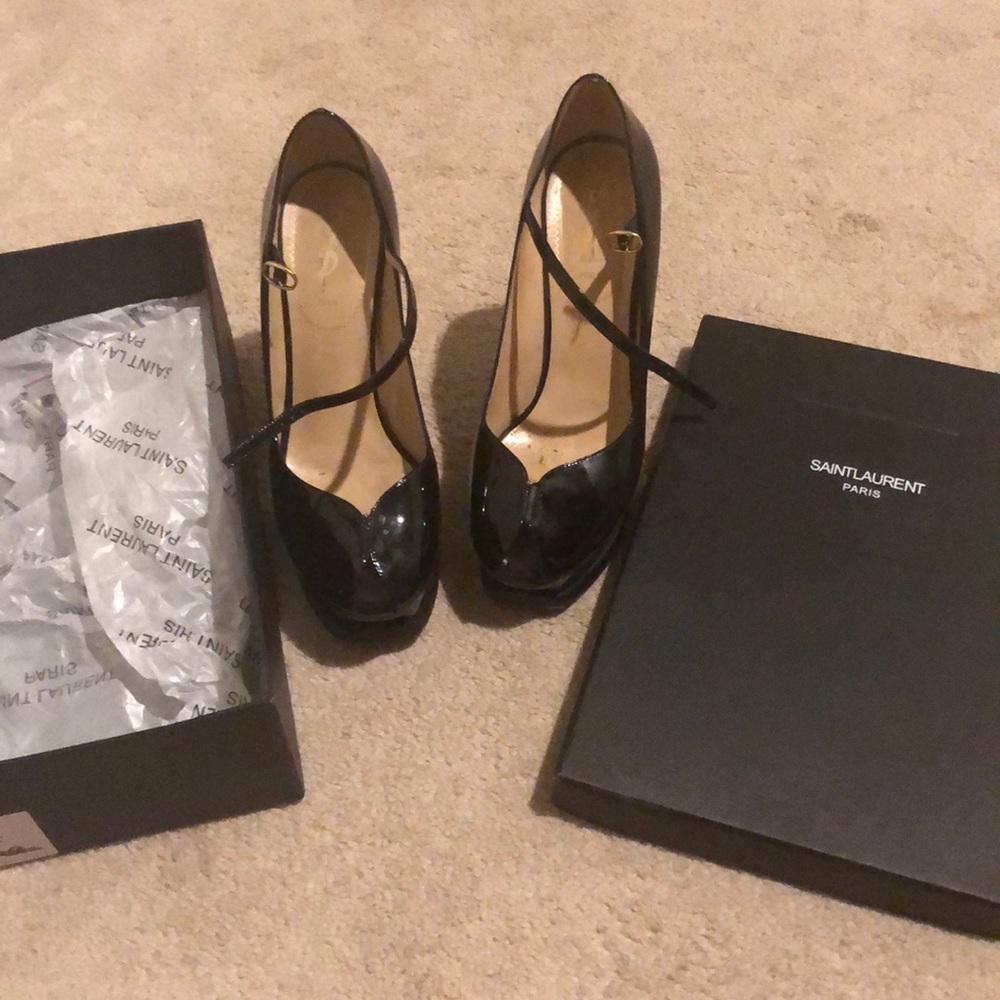 Shoes heels